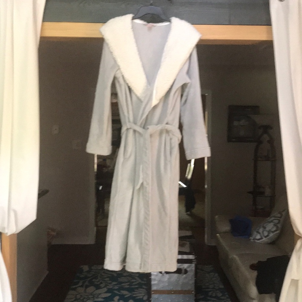 Beautiful full length Victoria Secret robe